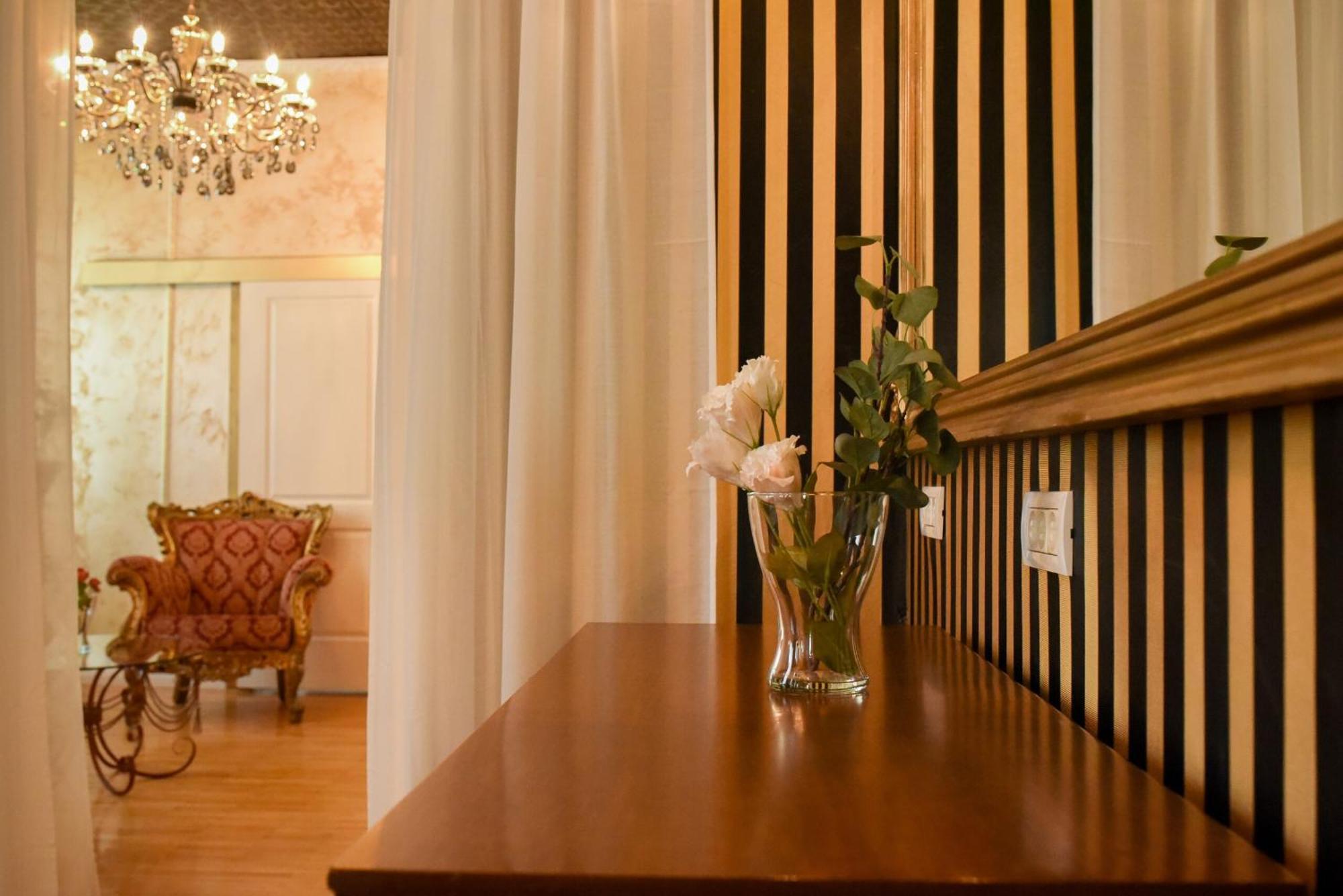 Centrally Located 2Br Apartment With Balcony & Unique Design ブカレスト エクステリア 写真